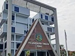 Pengusutan Kasus Dugaan Manipulasi Tender Proyek Geomembrate PT Pertamina Hulu Rokan, Dihentikan Oleh Kejati Riau