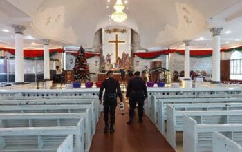 Brimob Polda Riau Sterilisasi ke Gereja di kota Pekanbaru, Malam Natal 2024
