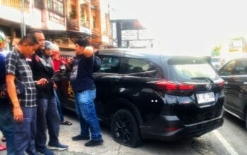 Dramatis! Polisi Tembak Ban Terios Hitam di Pekanbaru, Diduga Kejar Bandar Narkoba