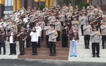 Desak APH Usut Dugaan Korupsi PT PHR, Kunker Komisi III DPR RI ke Mapolda Riau Diwarnai Aksi Demo Massa