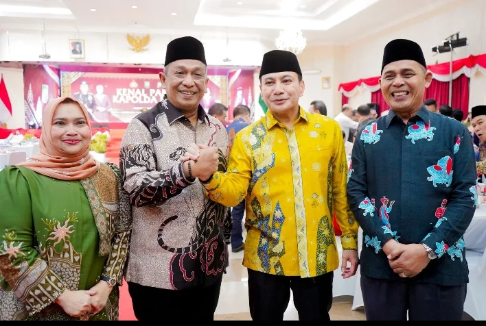 Bupati Bengkalis Hadiri Kenal Pamit Kapolda Riau, Sambut Irjen Pol Hery Herjawan