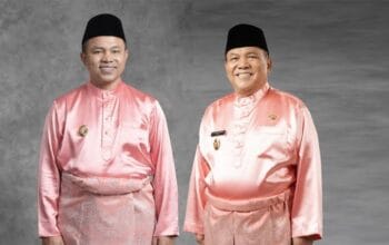 Defisit Digoreng, Buzzer Tebar Hoaks Gubernur Riau Retak dengan Wakilnya