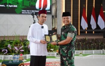 Tausiyah UAS: Menyemai Nilai Keislaman di Jajaran Korem 031/Wira Bima