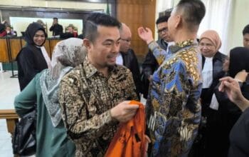 Bom Waktu Pecah di Pengadilan: Skandal Suap Berjemaah Guncang Pemko Pekanbaru