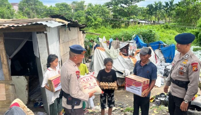 IMG-20250509-WA0014-700x400 Program berbagi Detasemen Gegana, Berikan Paket Sembako dan Penanaman Pohon
