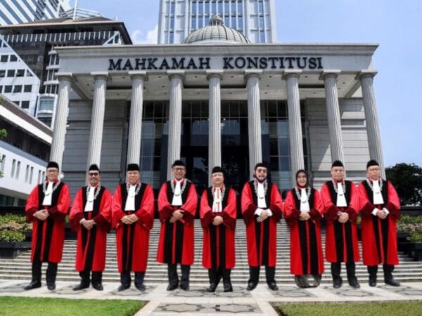 Guru Besar Hukum: Perpol 10/2025 Dinilai Melawan Putusan MK