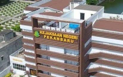 Kejari Pekanbaru Bongkar Dugaan Korupsi Setwan DPRD, Ajudan Diamankan Rp50 Juta