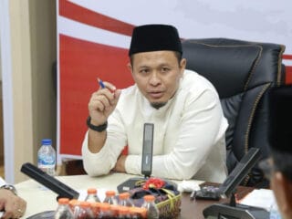 THR Petugas Lapangan Cair Penuh, Wali Kota Agung Nugroho: Setelah 10 Tahun, Akhirnya Tuntas! THR Petugas Lapangan Cair Penuh, Wali Kota Agung Nugroho: Setelah 10 Tahun, Akhirnya Tuntas!