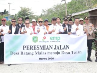 Sinergi Pemkab dan Swasta, Bupati Asmar Resmikan Jalan Batang Malas–Tenan Sepanjang 1,8 Km