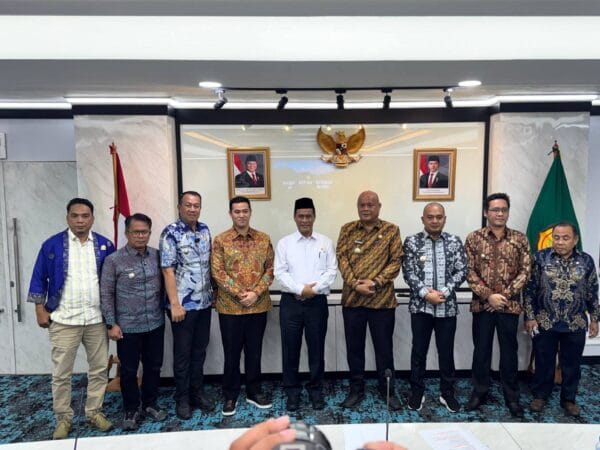 DPRD Meranti dan Wabup Muzammil Temui Mentan Dorong Ketahanan Pangan