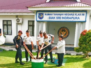 Rutan Siak Gelar Apel Ikrar Bebas HALINAR, Tegaskan Perang terhadap Narkoba dan Handphone Ilegal