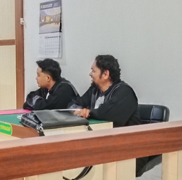 Sidang PN Siak Agenda Tanggapan Jaksa Singkat, Eksepsi Menguat: Dakwaan Pasal 114 dan 132 Disorot Cacat Formil