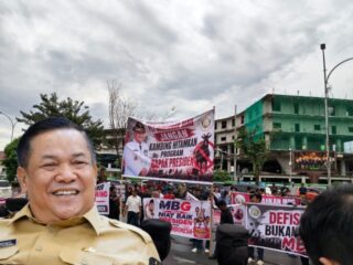 Salahkan Pemerintah Pusat: MBG Biang atas Defisit dan Merosotnya PAD Riau, SF Hariyanto Dinilai Cuci Tangan