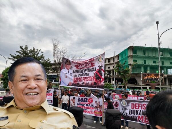 Salahkan Pemerintah Pusat: MBG Biang atas Defisit dan Merosotnya PAD Riau, SF Hariyanto Dinilai Cuci Tangan