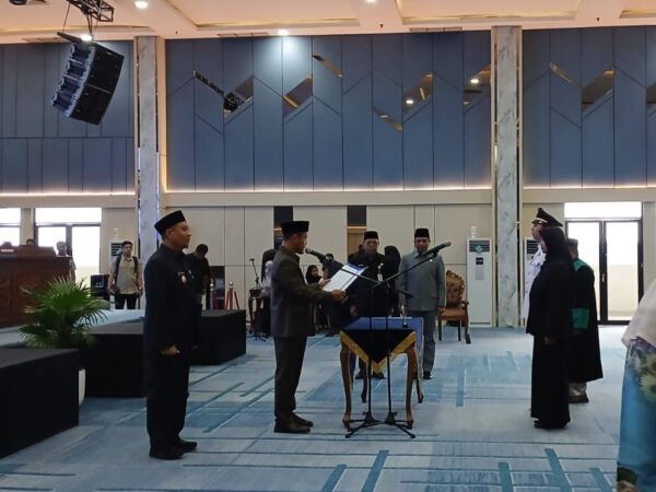 Agung Nugroho Lantik 39 Pejabat Pemko Pekanbaru, Simak Daftar Lengkapnya