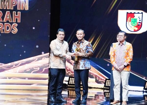 Agung Nugroho Raih Pemimpin Daerah Award 2026 Kategori Pembangunan Infrastruktur 